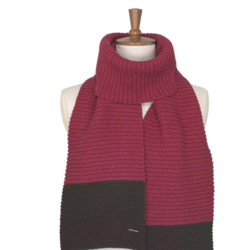 Toggi Thorpe Knitted Scarf Pomegranate